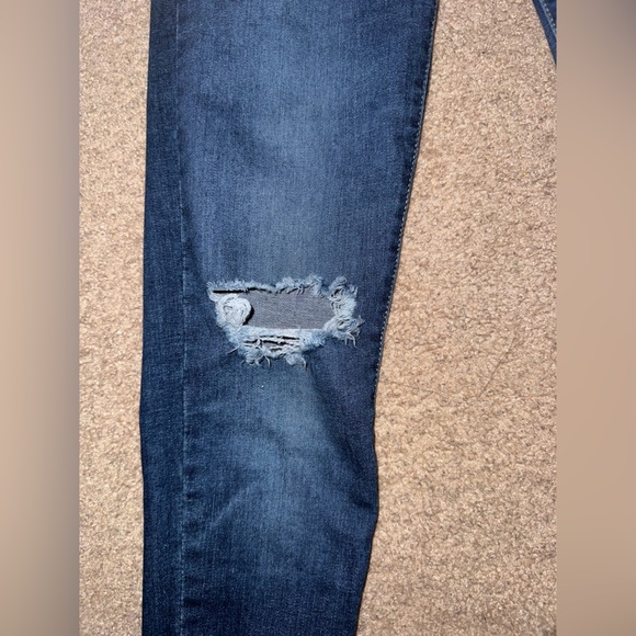 GUC | Levi’s 720 high rise super skinny jeans | size 26 - Picture 4 of 8